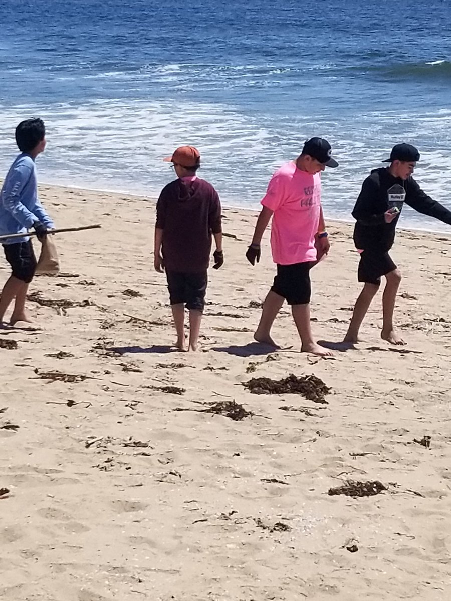 Did some community service with <a href="/CAStateParks/">CA State Parks</a> and picked up trash.