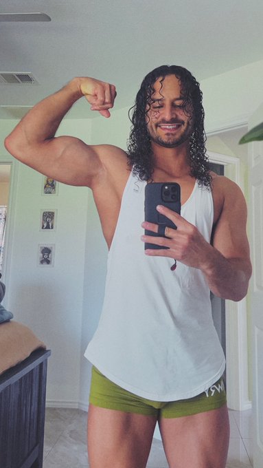 Reached 170lbs. 175lbs, here I come. https://t.co/KMKUArZZkz<a href="/tag/bts"class="tags"><span>#bts</span></a>