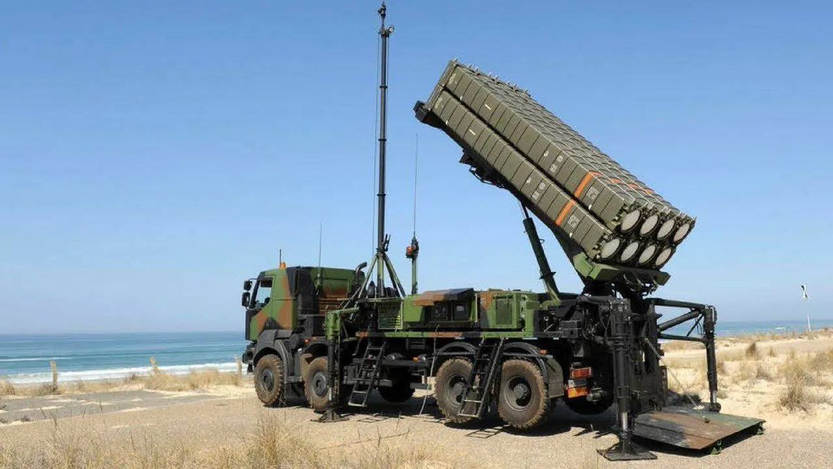 France will deliver missiles for SAMP/T air defense systems to Ukraine

This was announced by French Defense Minister Sebastien Lecornu at a parliamentary hearing, Reuters reports.

Paris will supply Ukraine with a new batch of Aster 30 surface-to-air missiles for SAMP/T air…