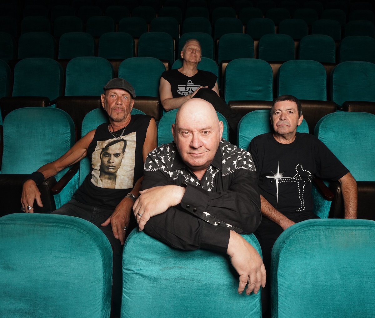 Contest: Win a pair of tickets to see Stiff Little Fingers live on Wednesday, May 22, at the Fonda Theatre on their farewell tour!

Ricky Warwick will be opening the show.

Enter our ticket giveaway now: bit.ly/3UXs6i2

#stifflittlefingers #fondatheatre #giveawayalert