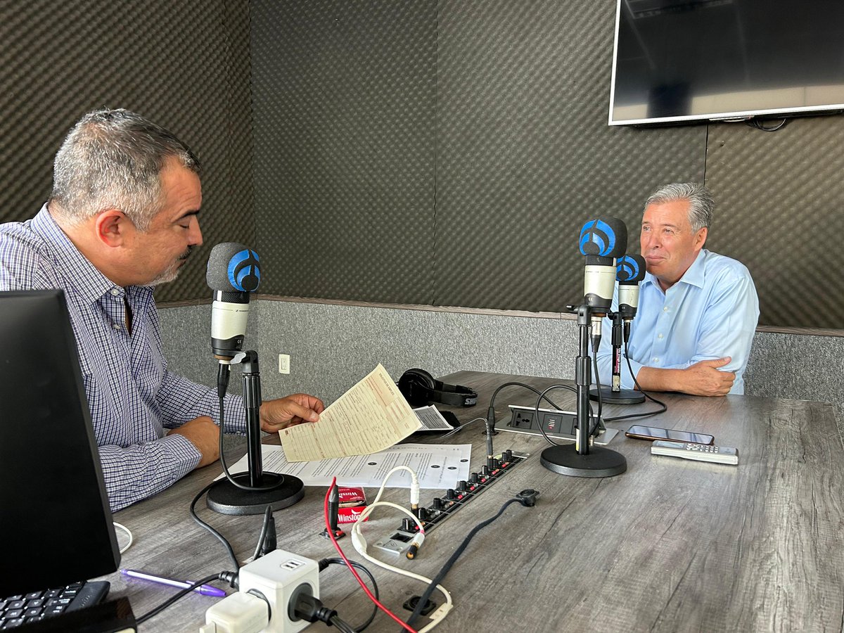 Soy gente de trabajo y de resultados, por eso seré la voz fuerte en el #Senado para fortalecer el campo, al sector cuero-calzado, la salud, la educación y la seguridad

¡Nuestras familias se merecen un #México mejor! 👌🩵

¡Gracias a <a href="/RosanoffCarlos/">Carlos Rosanoff</a> por el espacio!#MarcaMárquez