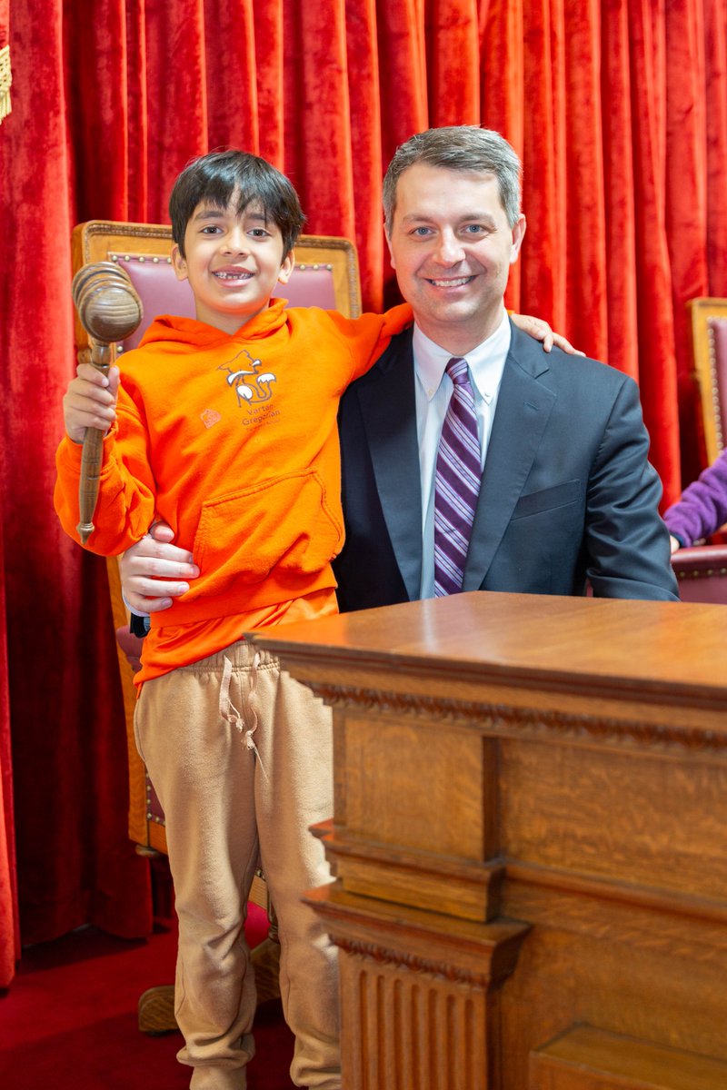 Rhode Island House of Representatives tweet media