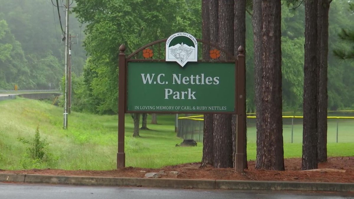 The City of Clemson is making a major investment to expand one of its most popular parks. trib.al/vplBZB4
