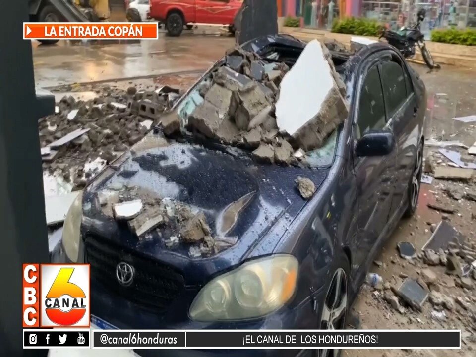 #NOTICIA | Fuerte tormenta acompañada de vientos huracanados deja daños estructurales en Copán Ver Más: canal6.com.hn/?p=442185