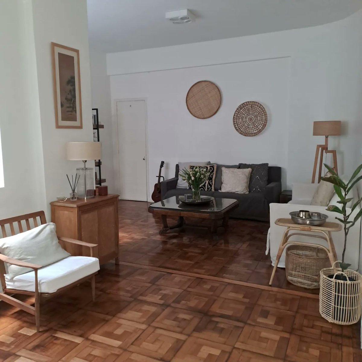 vyvega's tweet photo. Pusimos nuestro PH ubicado en Recoleta a la venta. Interesados me pueden enviar mensaje y les comparto la publicación. https://t.co/ufh1u0oa3o