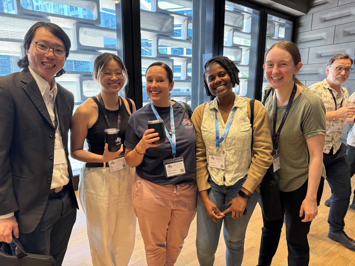 had the absolute best time at #icwt2024 these past two days meeting folks from all over and learning about all facets of combatting wildlife trade!! huge kudos to <a href="/ChloeWebster19/">Chloe Hatten</a> for organising such a fantastic event and bringing us all together!💖