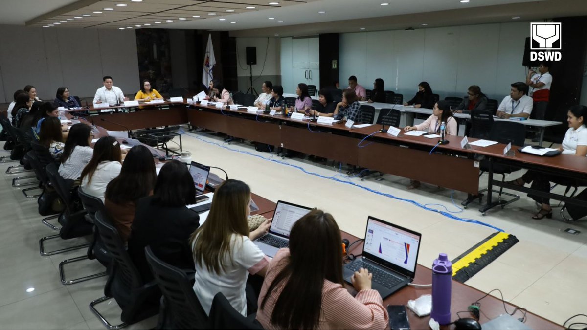 Department of Social Welfare and Development (DSWD) Secretary @rex_gatchalian on Tuesday (May 14) confers with members of the Association of Child Caring Agencies (ACCAP) and other stakeholders to discuss the agency’s proposal on the implementation of adoption and alternative
