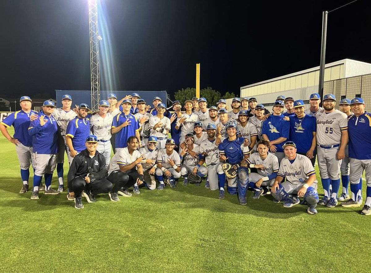 VALLEY CHAMPS! Our Runners’ take down Fresno State 4-2 in Fresno for the season sweep over the Bulldogs. WE OWN THE VALLEY! #RunnersOnTheRise | #HomesIsAtHardt