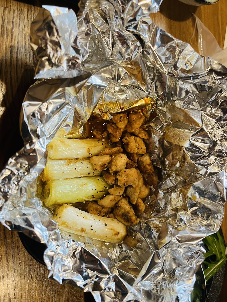昨日は焼き鳥食べたー！
ここ2回目なんだけどめっちゃ美味しいんよなぁ