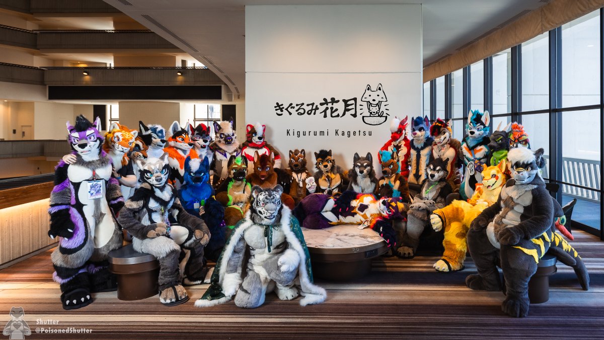 I was so lucky to be able to photograph the wonderful @kigurumikagetsu family at #FWA2024 Thank you everyone for making time to come and thanks to @bigredderg for helping organize everyone ☺️🫶🏻