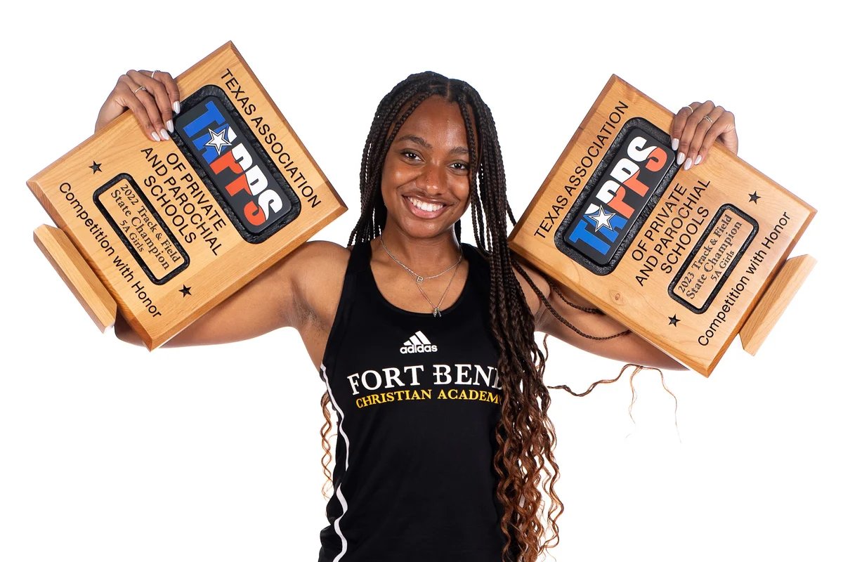 vypehouston's tweet photo. STAR POWER: Auguste, Carlton, Minor carry banner for VYPE's Top 50 Females of 2023-24📈

Houston is loaded with incredible female athletes who aren't just stars at their schools but across the state!

So, how do we rank these elite athletes?

🔗READ:https://t.co/0XYAtle9na