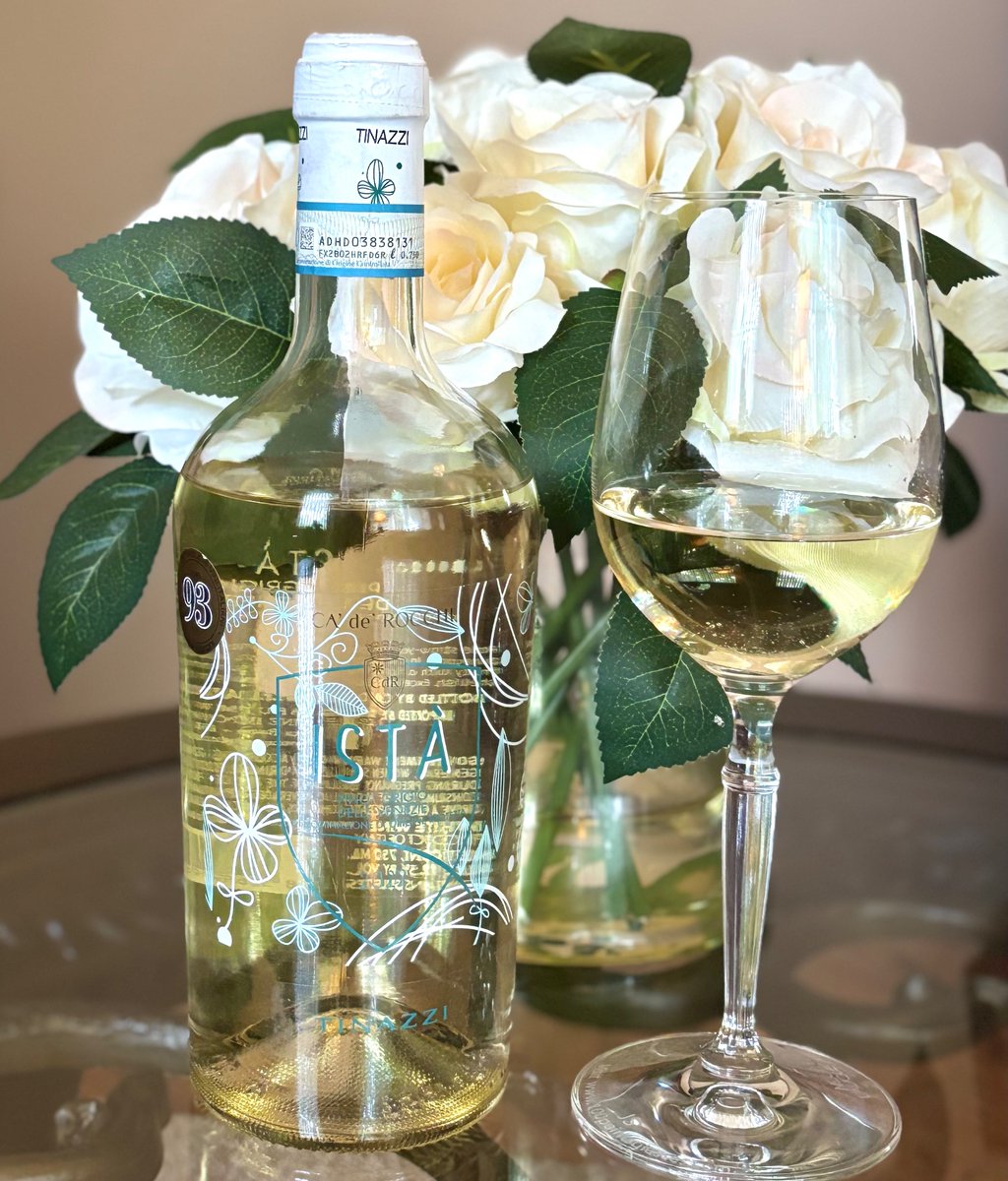 Li Valentine (@thewininghour) on Twitter photo A5. For tonight’s chat, I did open a bottle of <a href="/CantineTinazzi/">Tinazzi Winery</a> Ca’ de Rocchi Ist Pinot Grigio delle Venezie. What a beauty!
Intense aromas of pineapple and green apple. The palate is fresh, floral and light with citrus fruit.
Crisp, mineral finish. #WiningHourChat A5. For tonight’s chat, I did open a bottle of <a href="/CantineTinazzi/">Tinazzi Winery</a> Ca’ de Rocchi Ist Pinot Grigio delle Venezie. What a beauty!
Intense aromas of pineapple and green apple. The palate is fresh, floral and light with citrus fruit.
Crisp, mineral finish. #WiningHourChat