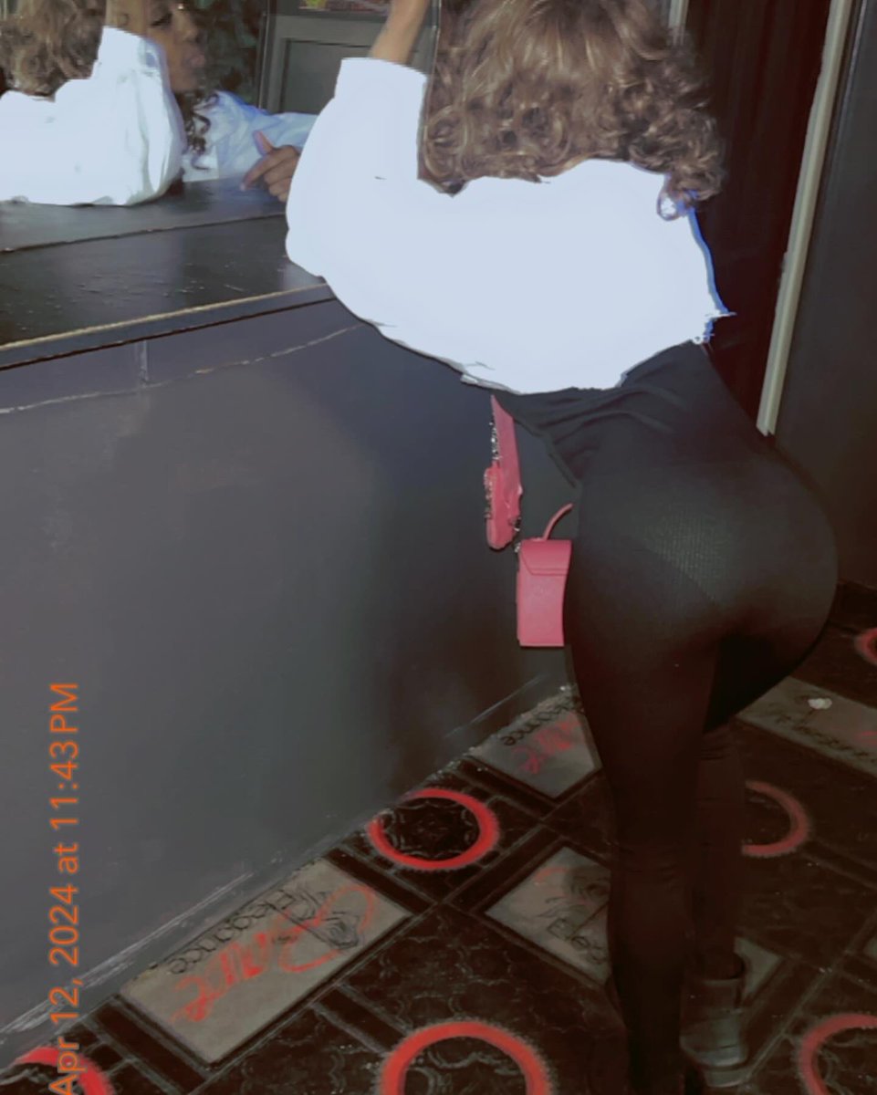 MisstressKey225's tweet photo. Don’t you wish you can cum all over this 😋💦
#BNWO #PAYPIG https://t.co/u6m5eMZ0sH