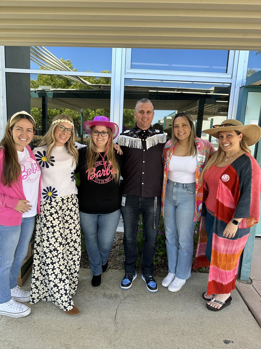 Bethany Larkin tweet media