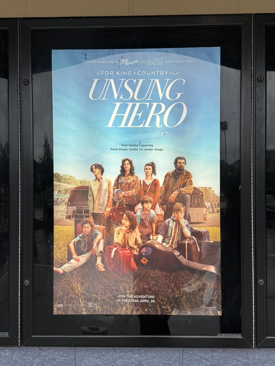 finally saw @unsungheromovie tonight y’all & it was SO GOOD!!!!!! 🩵
a beautiful film in so many ways!! displaying the power of faith, family, believing in miracles & trusting that God will provide & get you through what may seem like the toughest battles