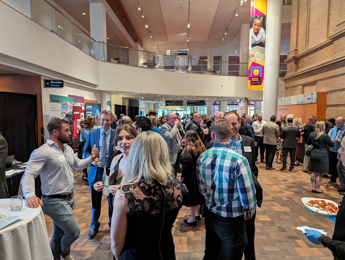 Hello from Denver! We're so excited to be at @DenverMuseumNS for #NSEW2024 hosted by Dr. Adam Seidl. Tonight is going to be an incredible evening dedicated to advancing the science of shoulder and elbow surgery. Plus, the atmosphere is unbeatable.