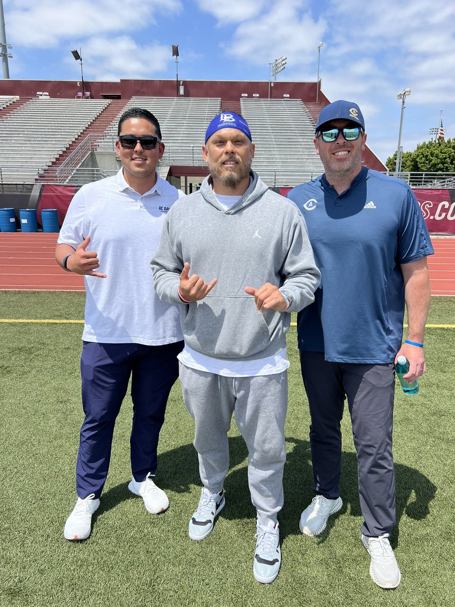 New Venue!! Same Results!!! Appreciate @ucdavisfootball @VintagePlough @treyshima for Coming Down!! #SpreadNshred @BrandonHuffman @GregBiggins @Tarek_Fattal @johnwdavis 🤙🏾🤙🏾🤙🏾