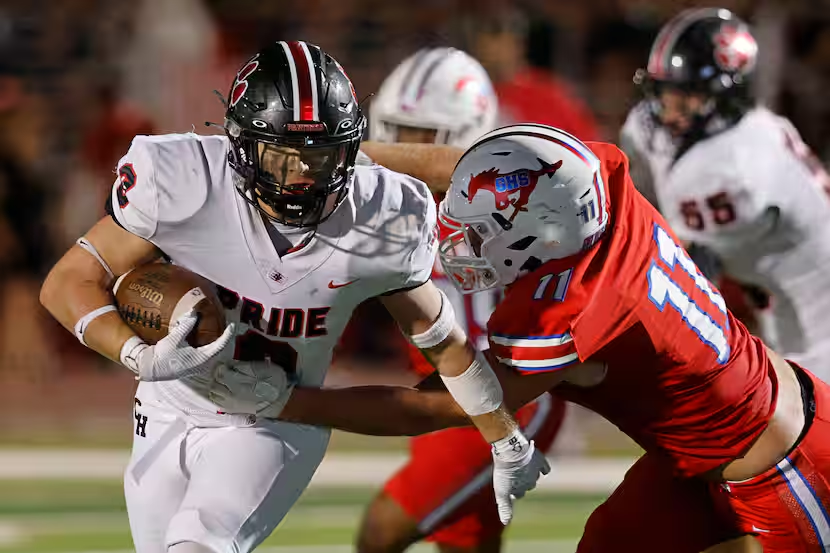 Colleyville Heritage wide receiver Braden Blueitt commits to Northwestern Blueitt had 1,136 receiving yards and tied for the 5A area lead with 20 touchdown catches in 2023. Read more: dallasnews.com/high-school-sp… @DMNGregRiddle | #txhsfb