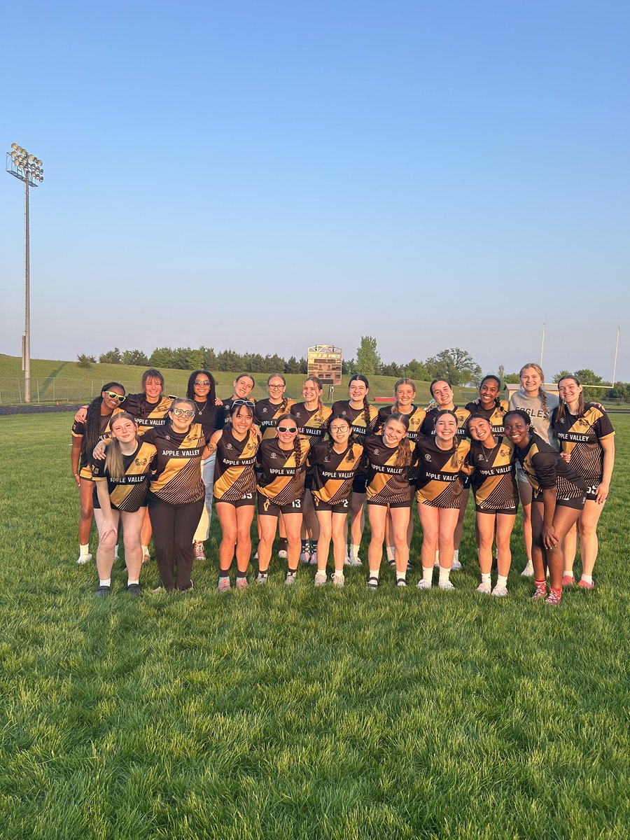 BIGGGGG AVGU WIN TONIGHT!!!!!!! FIRST CONFERENCE WIN OF (hopefully) MANY!!!!!!!! 15-11 over the beautiful team of Red Wing! Nice work ladies!!!!