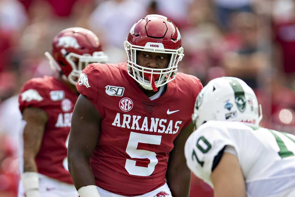 After a great conversation with @CoachDekeAdams @CoachSamPittman @T_WILL4REAL I’m honored to receive an offer from @RazorbackFB ‼️ @DentonGuyer_FB @ReedHeim @mike_gallegos16 @kylekeese @twftraining @DontonioKeshon @GPowersScout @TheUCReport @adamgorney @dctf @MikeRoach247
