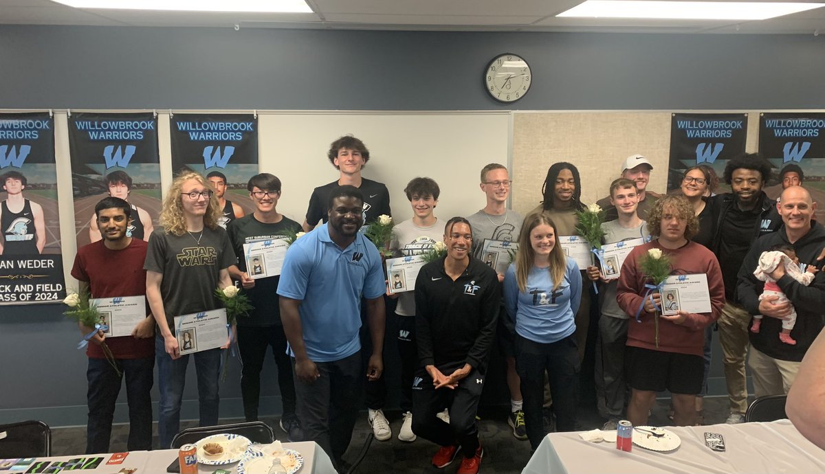 This past Thursday, we honored our Boys Track &amp; Field Seniors for their commitment to our program.  Congratulations to Declan Abercrombie, Jared Creech, Liam Moran, Noah Boyd, Ayaad Arif, Sam McNeilly, Alex Perry, DaeVeon Madison, Joe Hanson, &amp; Evan Weder! #DubsUp <a href="/WB_TracknField/">Willowbrook Track</a>