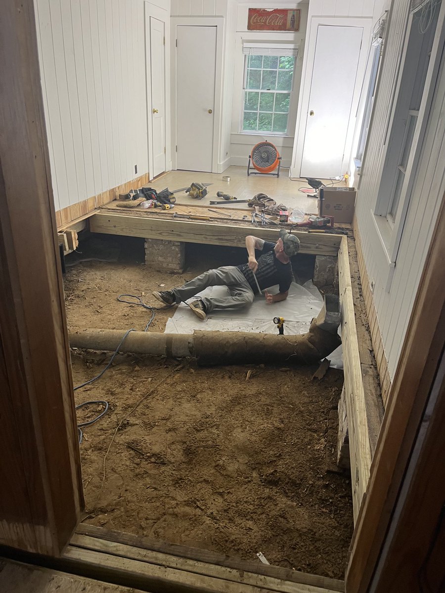 Chris Pringle tweet media