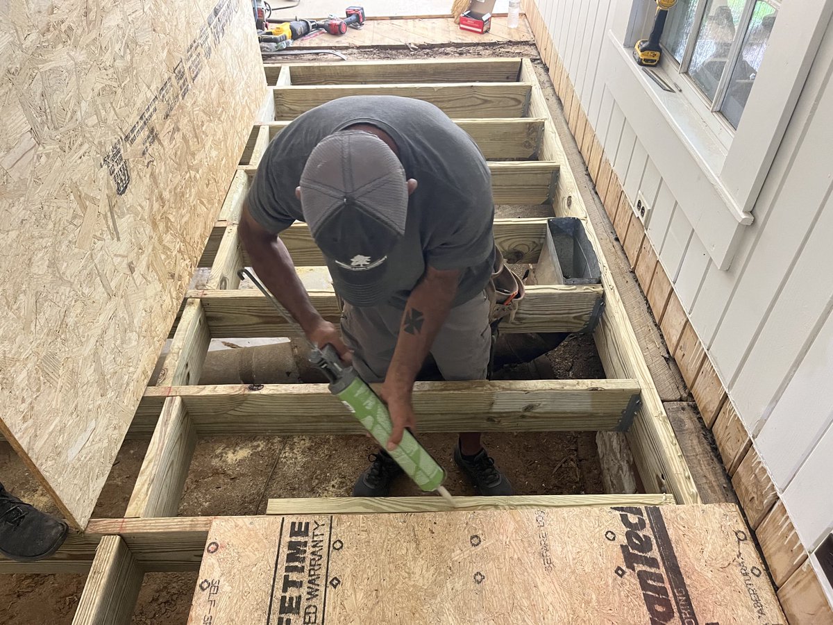 Chris Pringle tweet media