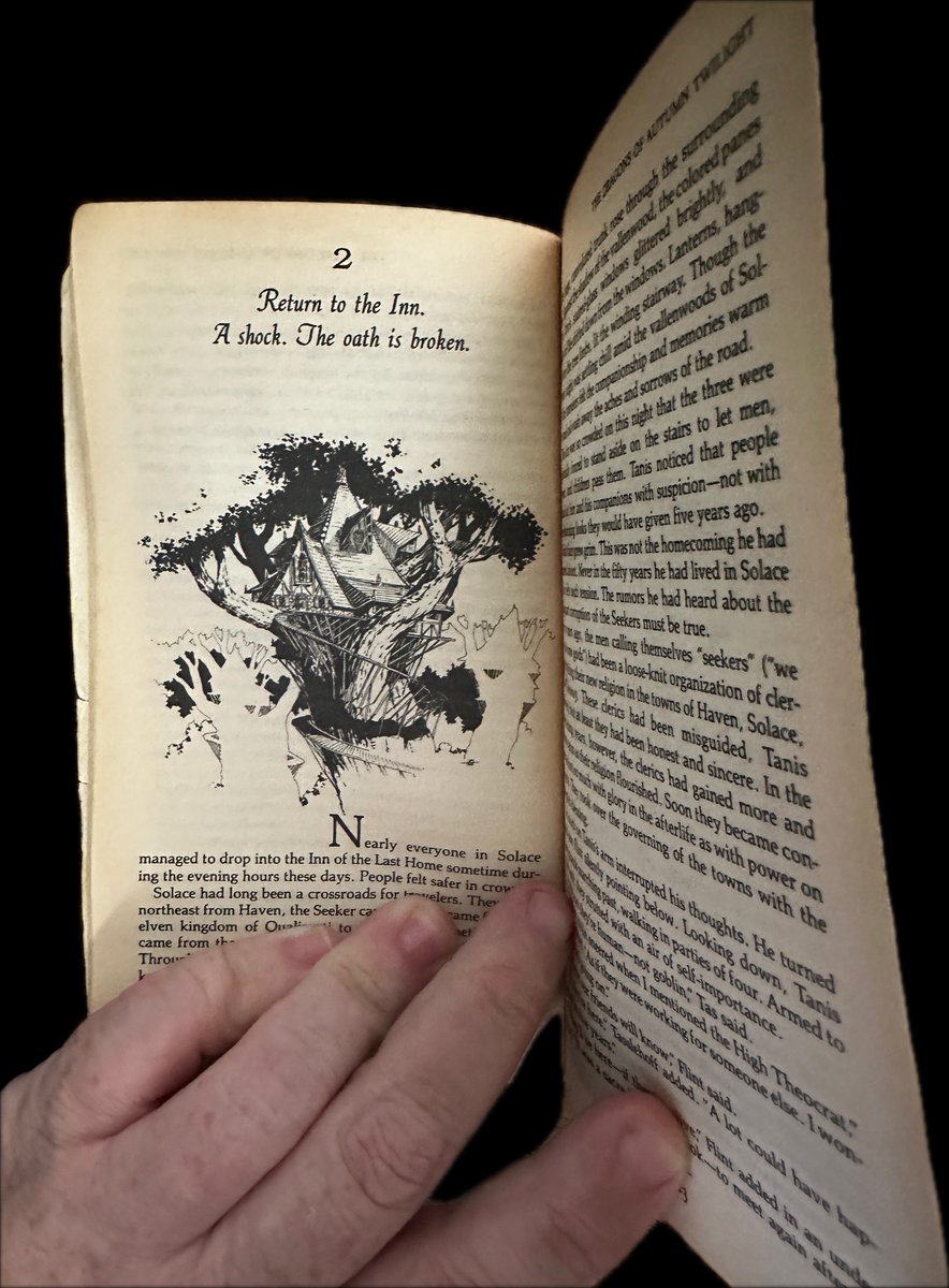 One of the things I love about the early TSR books like Dragonlance Chronicles 1 Dragons of Autumn Twilight is how they merged the art and book. It is a symbiotic relationship and made the experience much more enriching.

  #dragonlancechronicles #fantasy #paperback