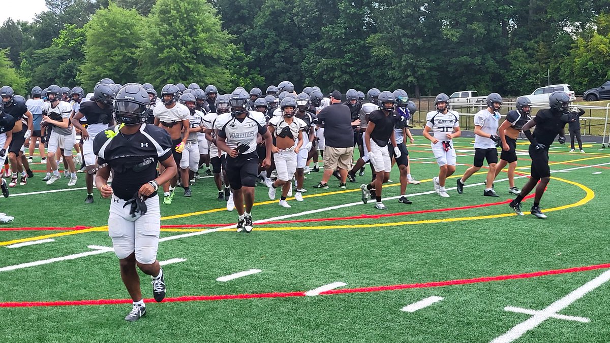 Stopped by to visit @NAWarriors spring practice. @NAWarriors_FB went 9-2 last season. They will host @ArabiaRams in their spring game Friday at N Atlanta High School