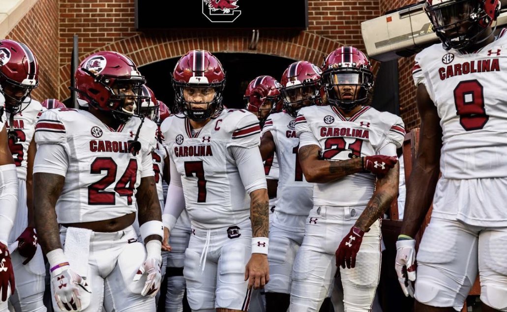 AG2G!! Thank you to my teammates, coaches, and family for helping me earn an offer from the University of South Carolina!! @togray14