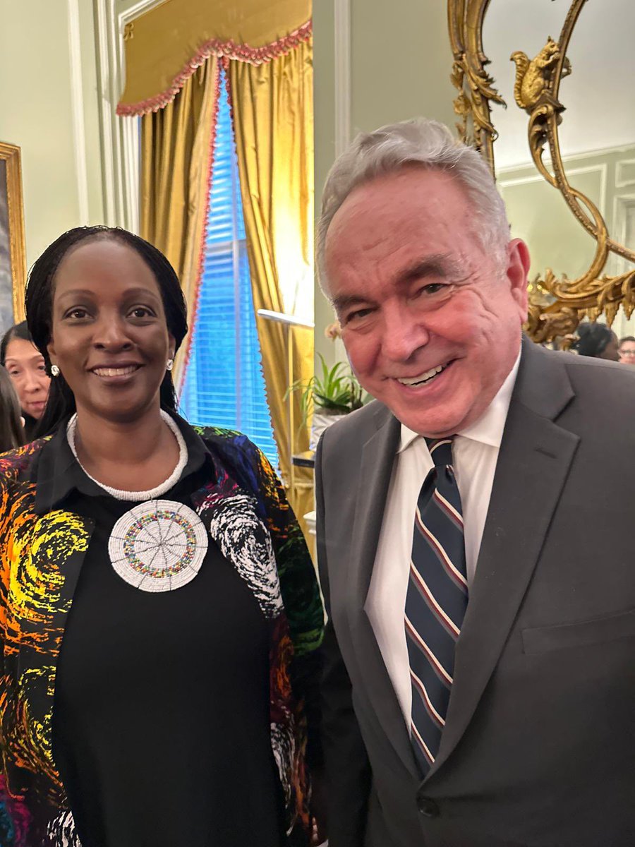 Today l had the pleasure of meeting @DeputySecState Kurt Campbell. He told me 🇺🇬 was among his first postings. We met during a reception celebrating 13 years of the Asian American Foreign Affairs Association. #AANHPIHeritageMonth @UgaEmbaWashDC @UgandaMFA