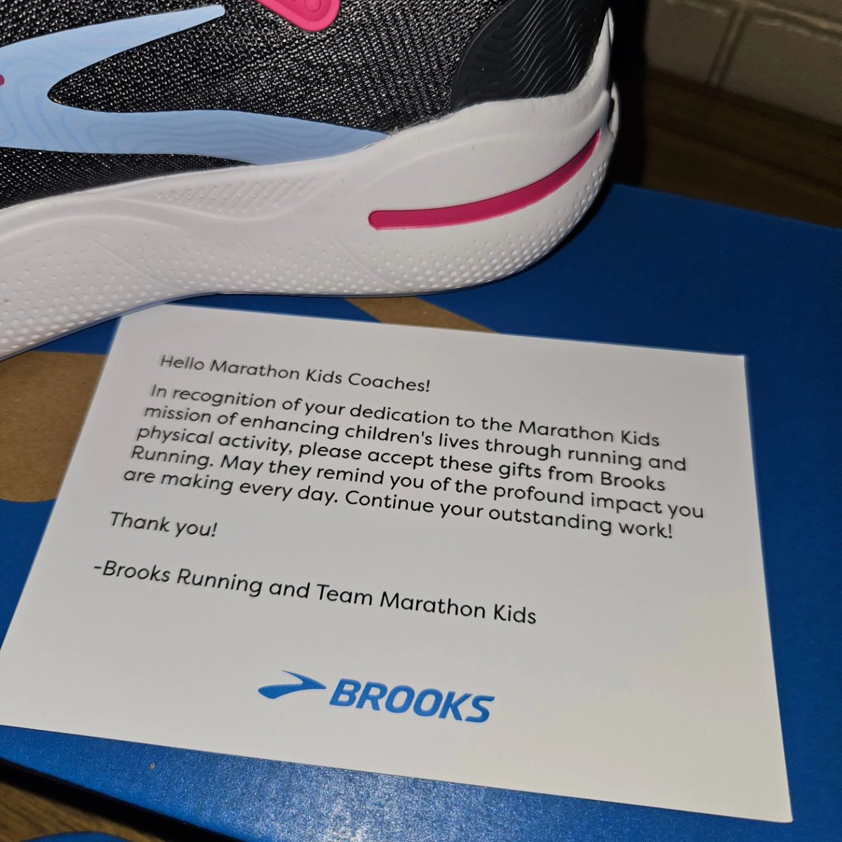 Amy_Howe_BA's tweet image. Thank you @brooksrunning and @MarathonKids for this generous gift! My kids absolutely LOVE using Marathon Kids! This gift absolutely MADE. MY. DAY!