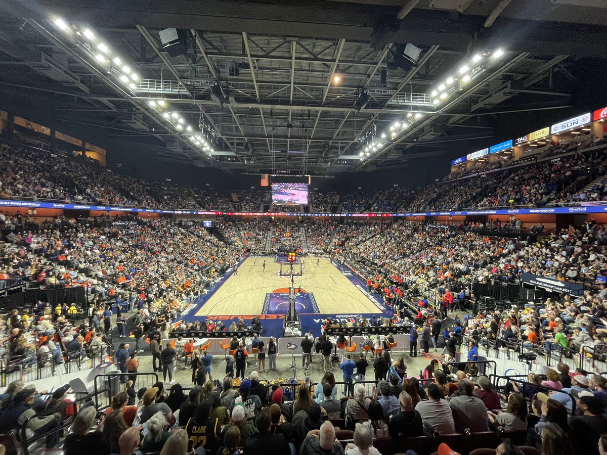 #WNBATipoff in a sold out arena in CT watch two #1 Draft picks. I will never get tired of this energy. One of our W owners said it best: To everyone who doubted, we told you so. And to everyone who has been here supporting, we’re just getting started. Welcome to SZN 28!