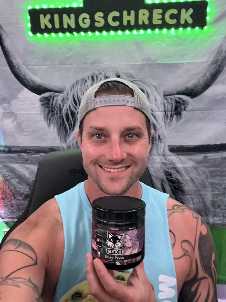 🚨 Tuesday Night Therapy Sessions is live on @KickStreaming Berry Ploom taste test then COD then talking to strangers. Come say hey! @KickCommunity #GLYTCHFam #PandaFam 

💪 by @GLYTCHEnergy 

🚀 @SpacePandaDelta 🐼 

Kick.com/KingSchreck