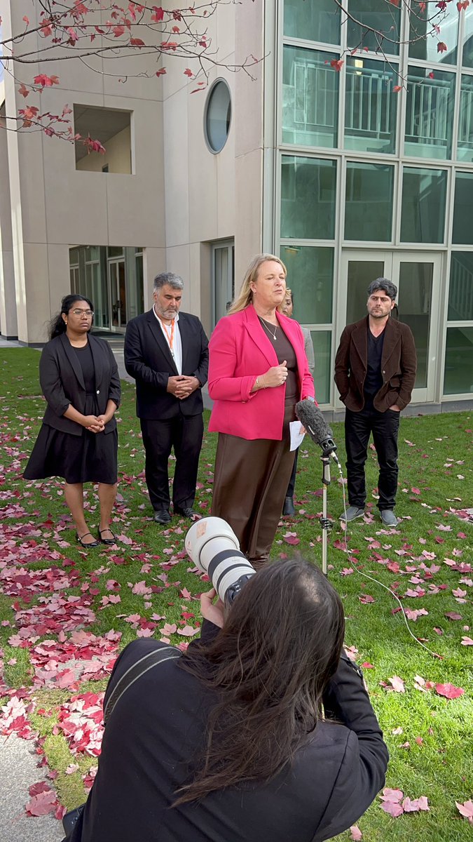 Powerful words opposing ALP’s deportation and entry ban bill from calling out the widespread concerns with the bill and ‘cheap politics’ 

 @ASRC1 @humanrightsHRLC @KyleaTink @DavidShoebridge 

“I chose to study to become a nurse to help the Australian community” Piume
