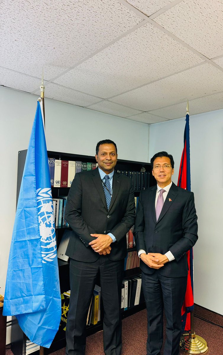 Amb @LokThspa2071 received Mr Pradeeep Kurukulasuriya, Executive Secretary of UN Capital Development Fund at his office. They discussed on how UNCDF can mobilize more capital & resources & deliver impactful development outcomes in Nepal and other LDCs.