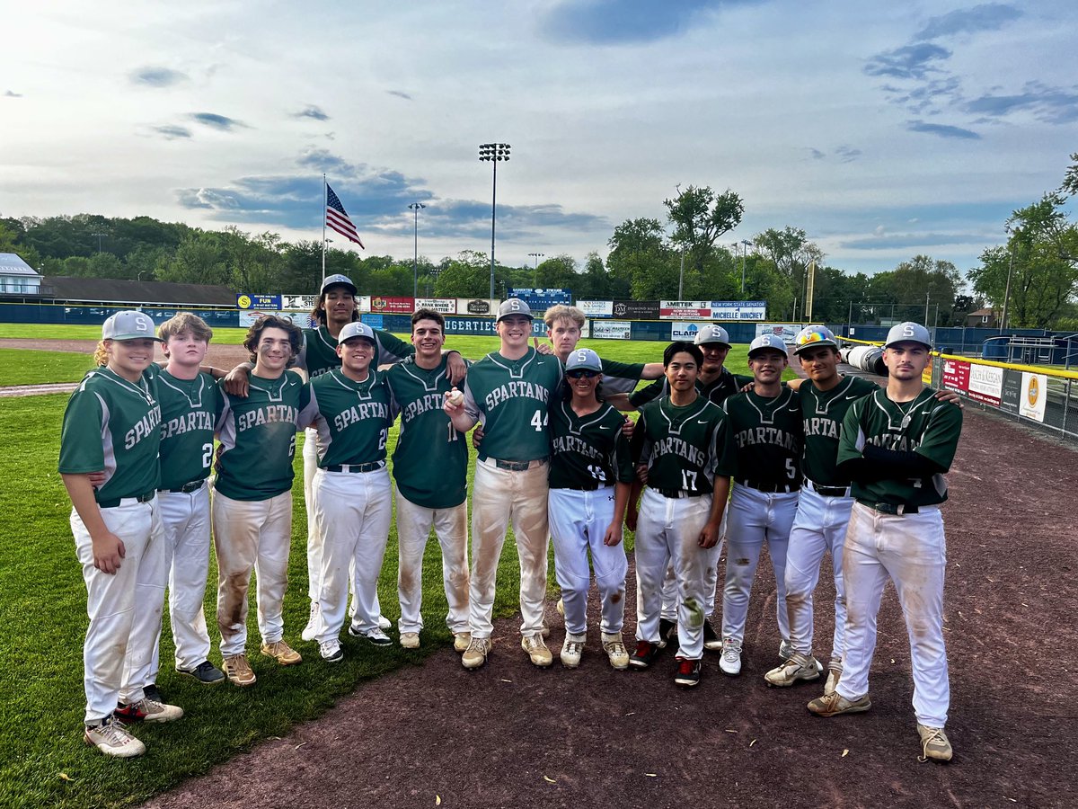 Saugerties 10 Spack 7 Dan Collins: 3-4,2 HR,3B,3R,5RBI. Dan has become the all time career hit leader in program history with hit #118 Dylan Updike: 2-5,3B,2R,RBI Ryan Wilsey: LP(0-1),3.2 IP, 2ER, 6H, 2K; 2-4,R. Bryan Hoyt: 2.3 IP, ER, 2H, 4K. Spack: 14-4 overall. Next game @ FDR