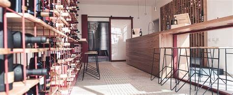 Li Valentine (@thewininghour) on Twitter photo Q8. I had the honor of experiencing your wine and hospitality in both Veneto and Puglia. <a href="/CantineTinazzi/">Tinazzi Winery</a> can you share some more about the Tinazzi experience? #WiningHourChat
@ieemwine @dellevenezie 🇮🇹 Q8. I had the honor of experiencing your wine and hospitality in both Veneto and Puglia. <a href="/CantineTinazzi/">Tinazzi Winery</a> can you share some more about the Tinazzi experience? #WiningHourChat
@ieemwine @dellevenezie 🇮🇹