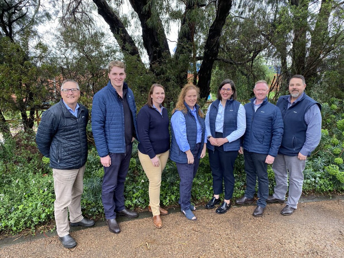 Alex’s unlikely path from station life to Rabobank. 🐄 This week we caught up with Alex Bennett, Rural Officer in Leongatha to learn about his career journey and what he enjoys most about working at Rabobank. rabobank.com.au/insights/2024/… #RaboPeople #Community #Leongatha #Rabobank