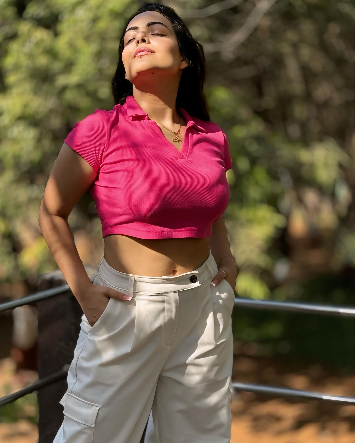 GNla3N2WwAEoAZa?format=jpg&name=large