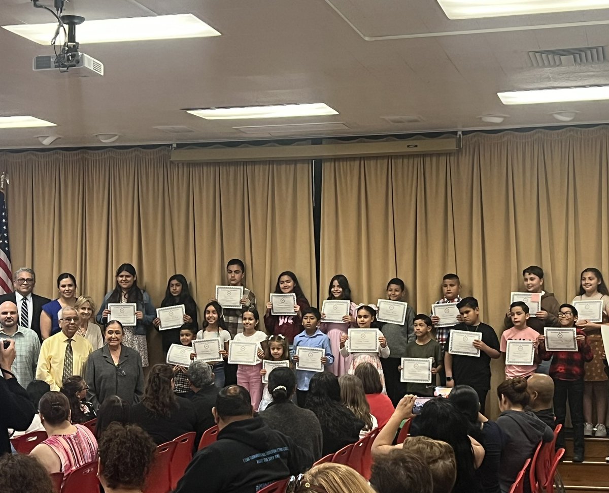 LakeMarieSchool's tweet photo. Tonight at our SWSD school board meeting we celebrated and recognized students who had perfect attendance for this school year. Students, our school community is very proud of you! #SWSD 👏 😊🏅 https://t.co/06nkLC7CP7