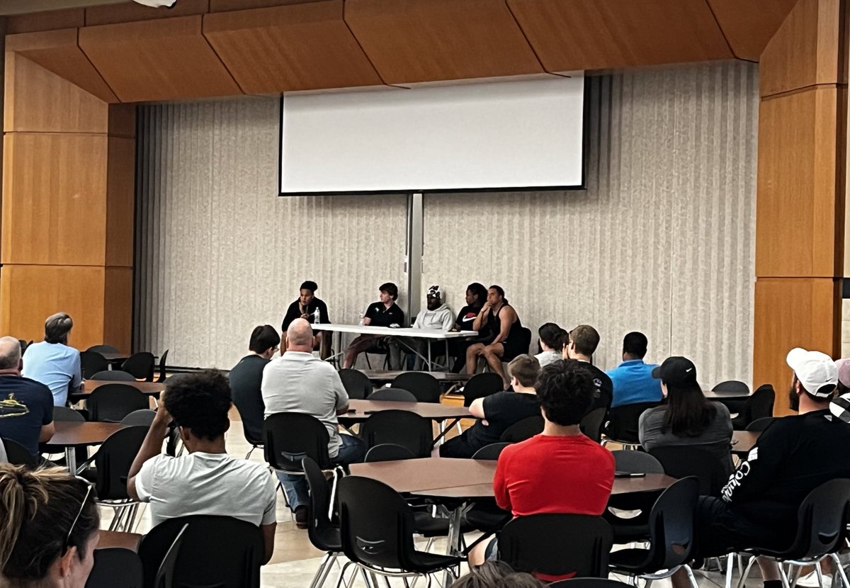 Thank you to everyone that came out for the recruiting seminar. It was great to hear from some of our former Wildcats about their recruiting process experience.