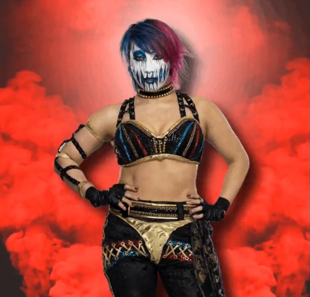 Asuka all mighty return from injury to win Money In The Bank... I'm down