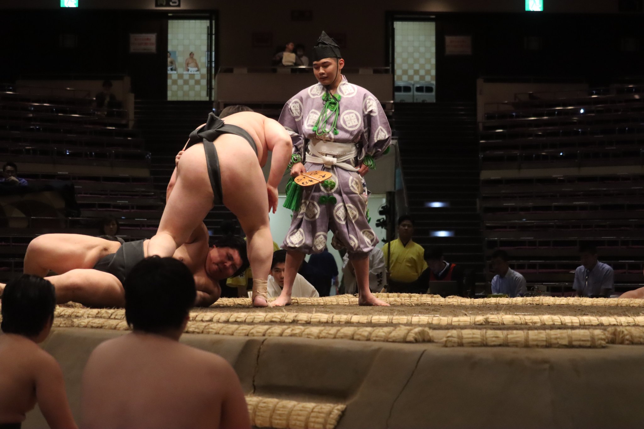 GNlixu-aMAA1sS2.jpg:large