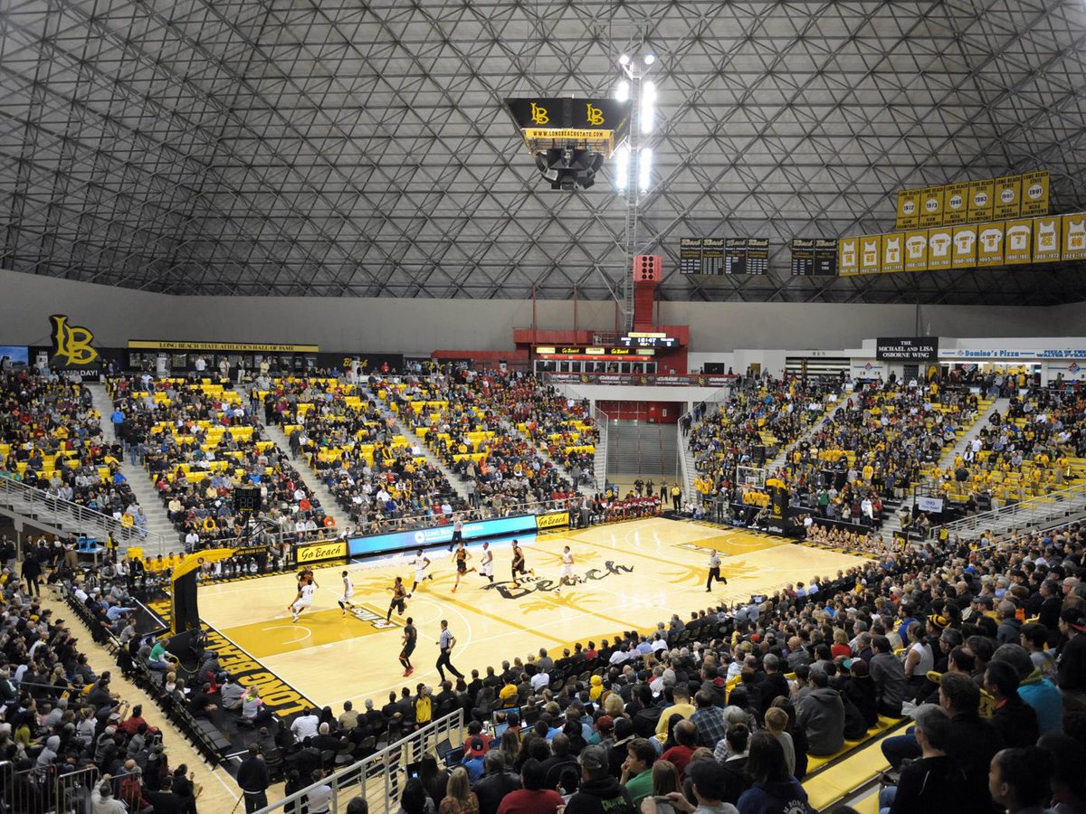 After a great conversation with Coach Acker I am blessed to have received an offer from Long Beach st! Thank you to Coach Acker and the rest of the coaching staff for believing in me! Go Beach 🏝️