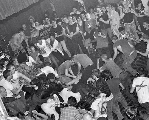 42 years ago today 
What a crazy show that must have been 🙂

Bad Brains 
Minor Threat
Double-O 
Irving Plaza, NYC, May 15, 1982

#punk #punks #punkrock #hardcorepunk #badbrains #minorthreat #history #punkrockhistory