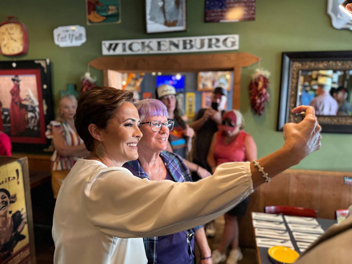 What an amazing turnout for @KariLake’s meet-and-greet at Anita's Cocina. Wickenburg was named after a prospector who discovered $30 million worth of gold. We think that's very appropriate because the people of this beautiful town are as good as gold.