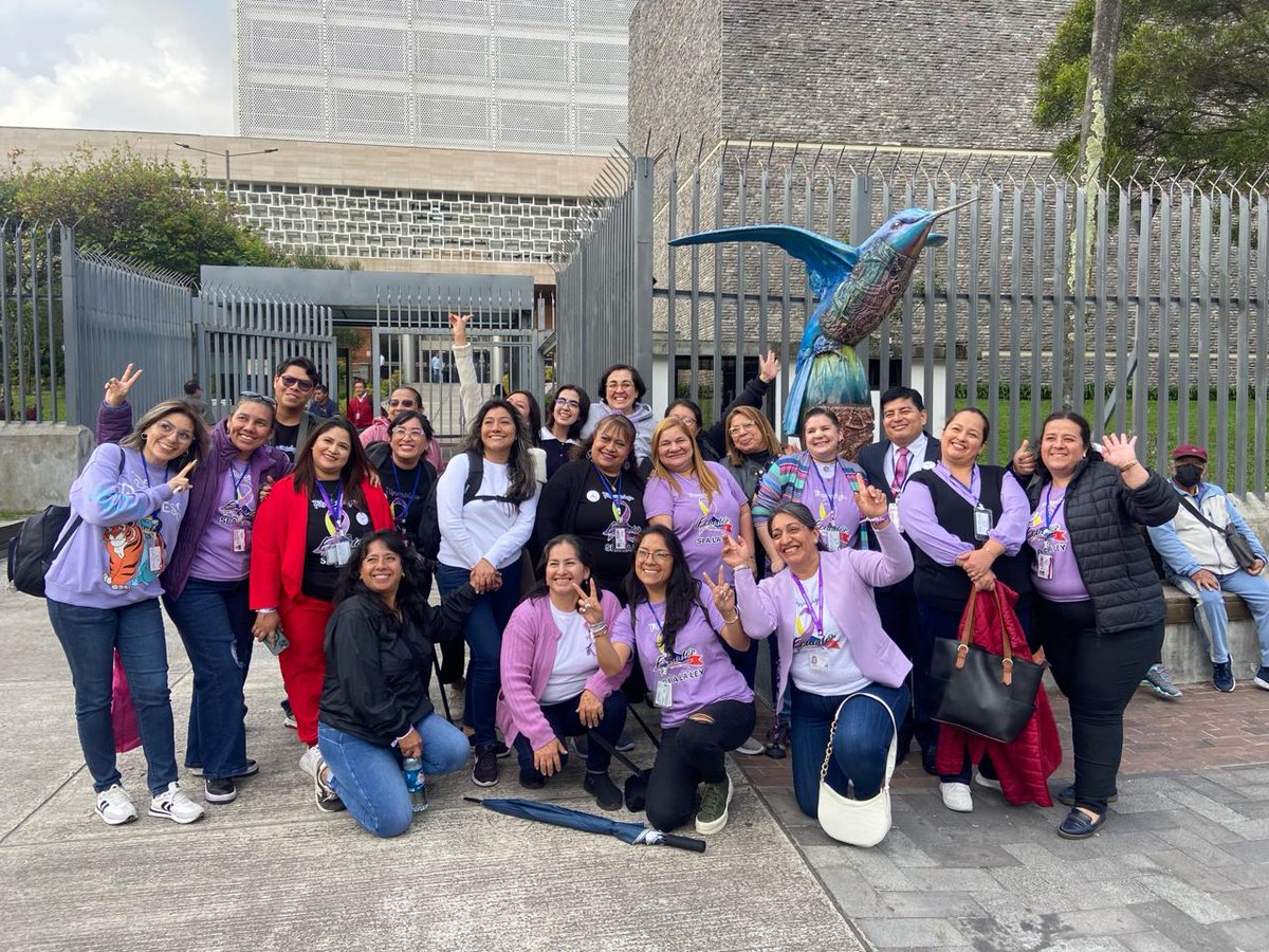 aguinaga_a8439's tweet photo. #fibromialgia #leyurgente #visibilizando #concientizando #urgente #quito #ecuador @JudithTaffur @judit34987 @DerechoSaludAN https://t.co/9VF2rLMmvq