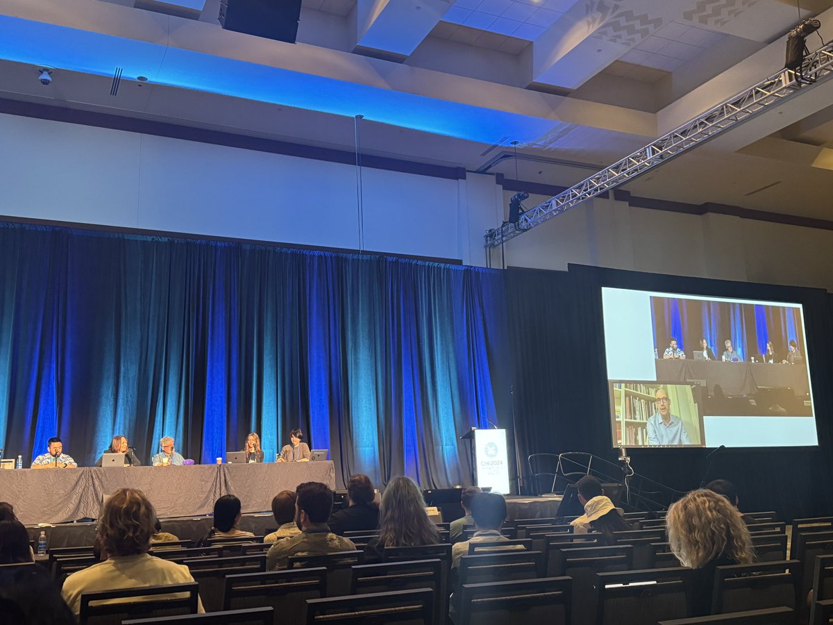 ZYYan20H's tweet image. Fantastic discussion happening at #CHI2024 revolving neural tech and HCI 🧠🧠