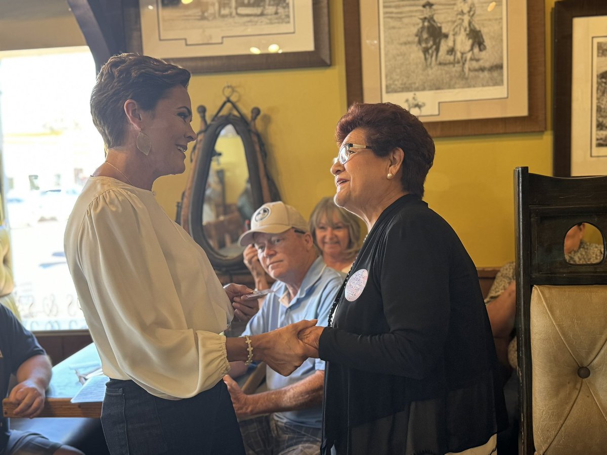 Such a GREAT time in Wickenburg, AZ — I will never stop fighting to help preserve & protect Arizona’s rich Western Heritage! 🌵